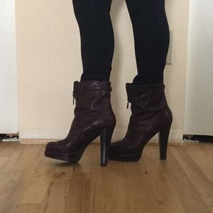 Ankle boots
